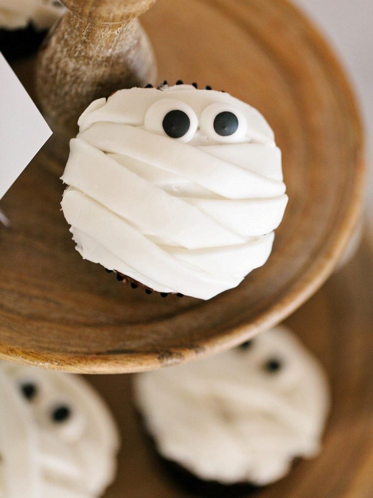 halloween-recepty-jedlo z prsta-sladko-muffin-múmia