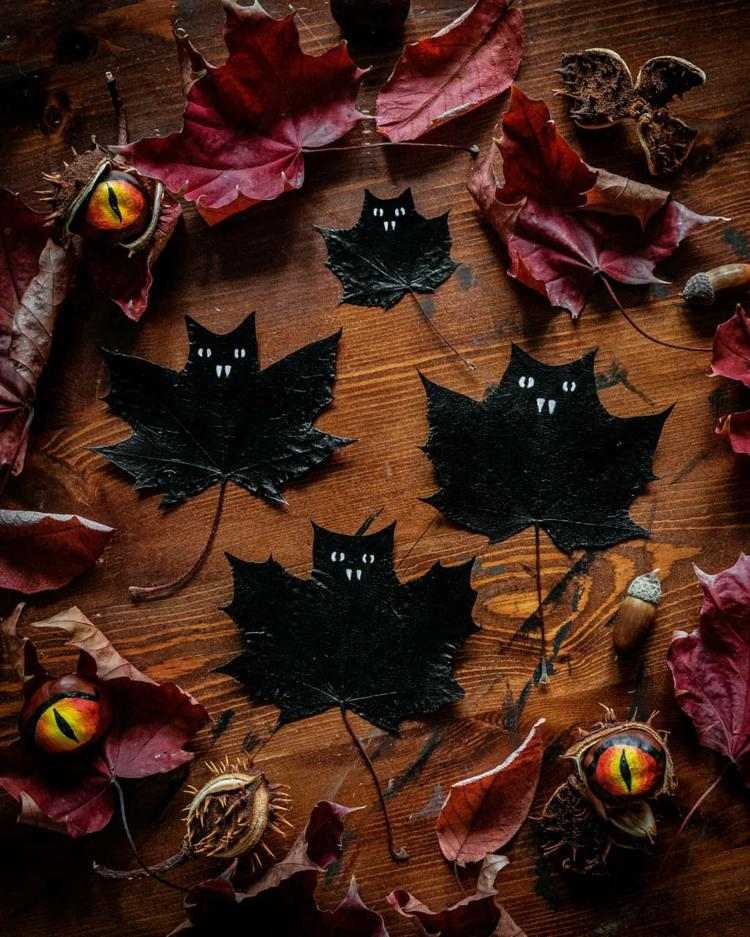 Jesenné lístie namaľované ako netopiere