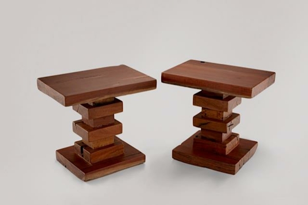 Kreatívny tvar stoličky do jedálne