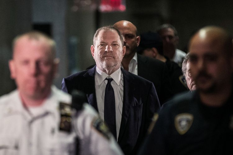 harvey weinstein je súdený na Manhattane