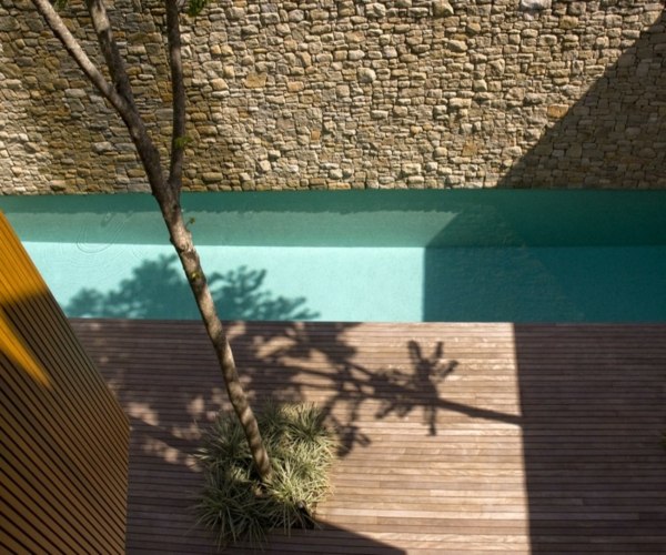 minimalistická architektúra - vonkajší bazén