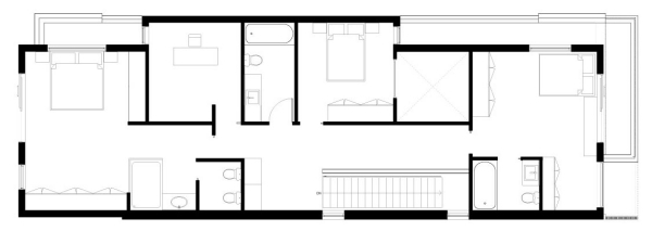 drevený dom s moderným dizajnom horného poschodia