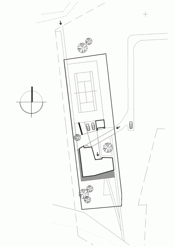 dom z ocele v dreve vyzerá moderne