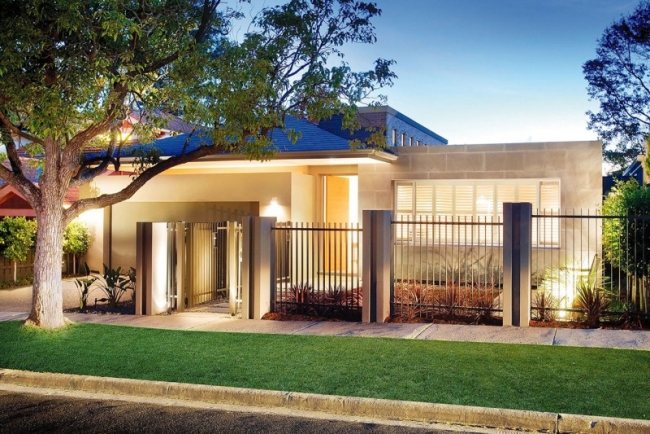 Jednopodlažný apartmán so záhradou s moderným nádvorím Canterbury-Austrália Jednopodlažná obytná budova Moderná záhrada nádvoria Canterbury Australia