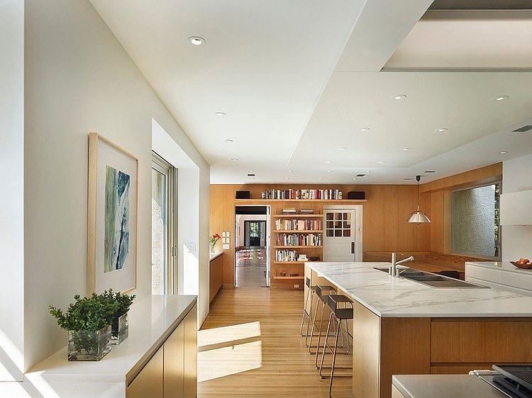 Drevené ostrovné nástenné police stropné osvetlenie