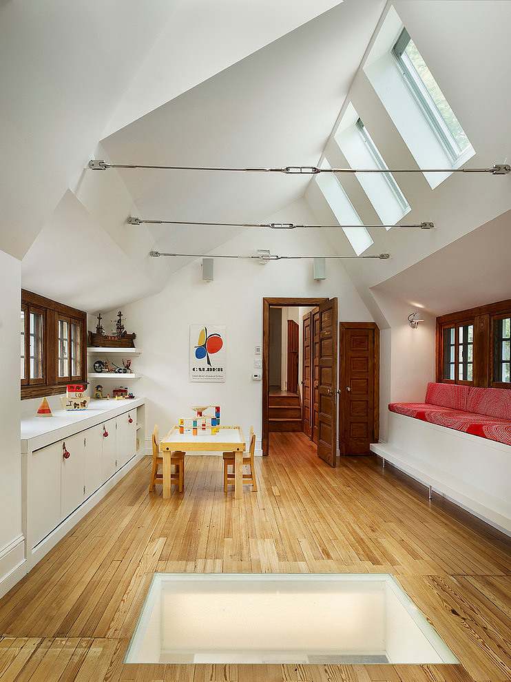 Nastavte nápady na šikmé stropy v detskej izbe