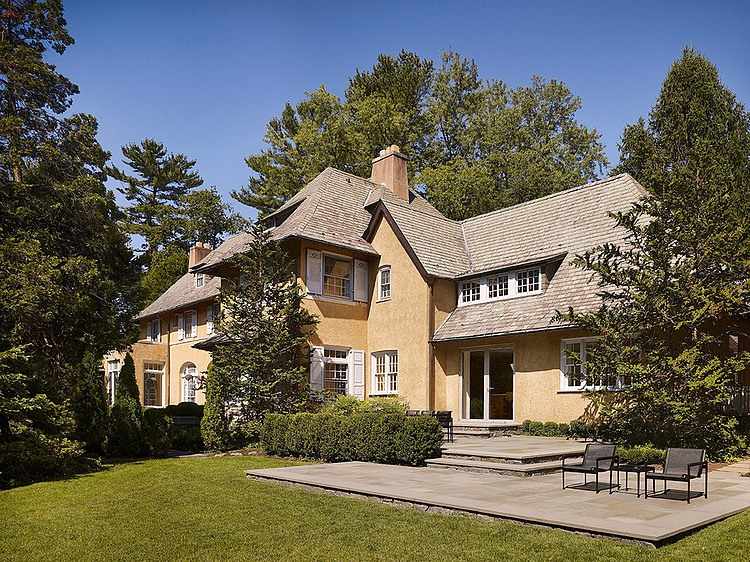 Philadelphia USA záhrada vysoké stromy