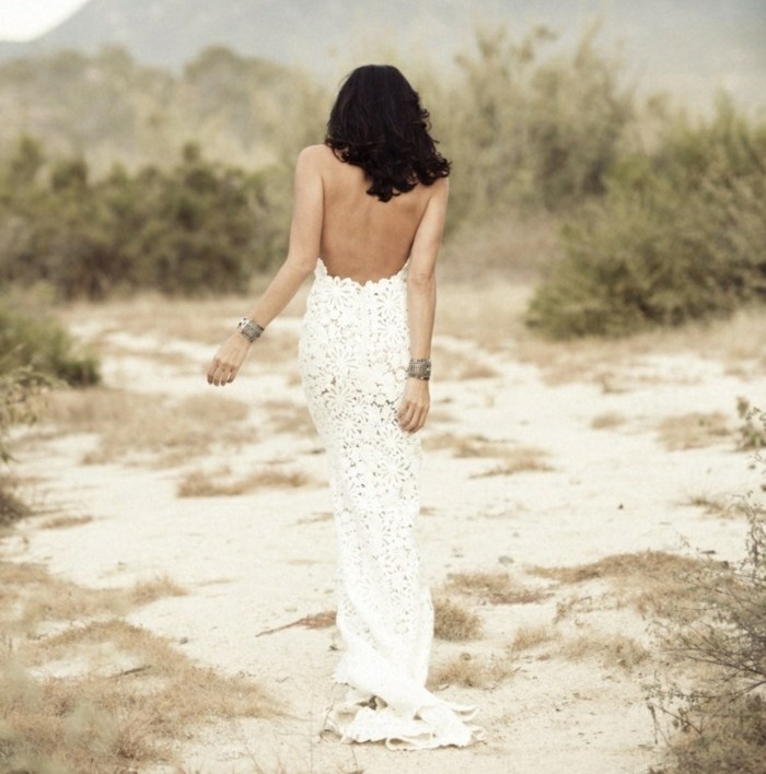 Čipkované svadobné šaty dlhé k objatí Svadobné šaty dlhé bez rukávov, objímajúce postavu