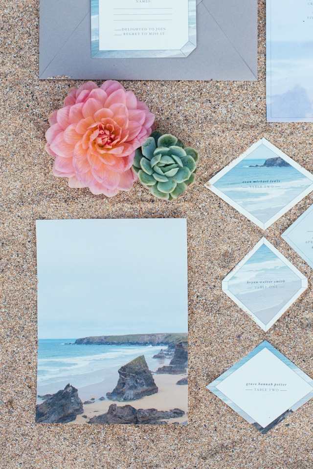 Obrázky rockovej ruže a retro - klasika v angličtine cornwall-deco-parts-model-pláž-svadba