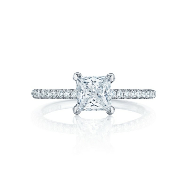 Biele zlato zapadajúce hrot karate štvorcového tvaru