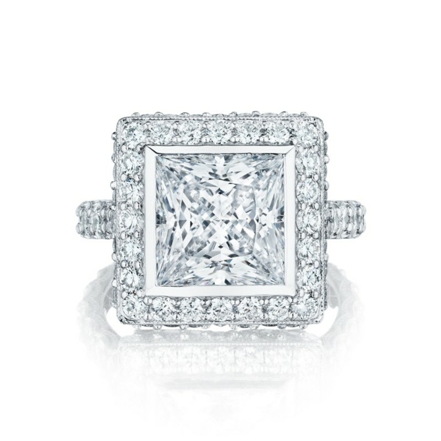 Letné mesiace 4 karate princezná brúsená z bieleho zlata