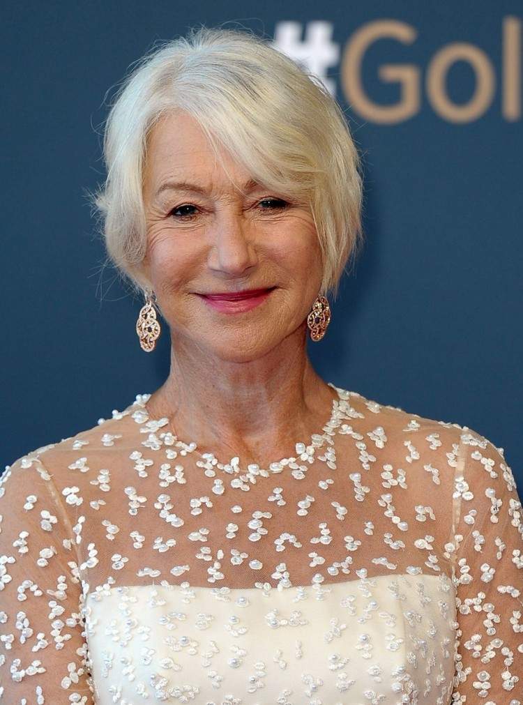Účesy Helen Mirren 2017 Pixie Strih s ofinou