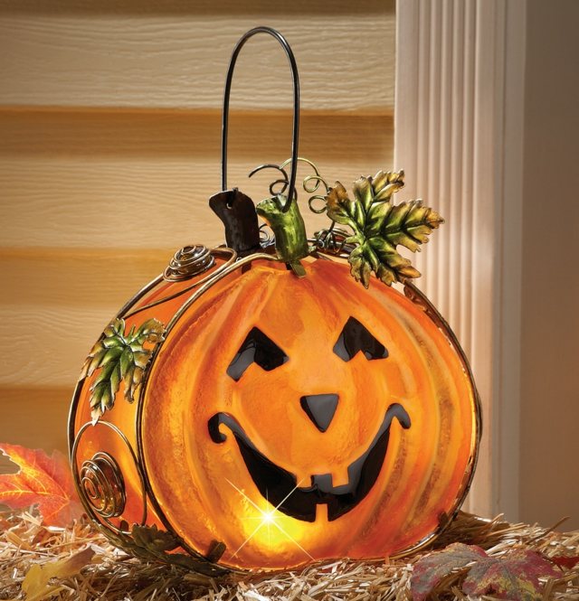 Tekvica na jesennú dekoráciu Halloween Kovová tekvica s tvárou-jesenná dekorácia