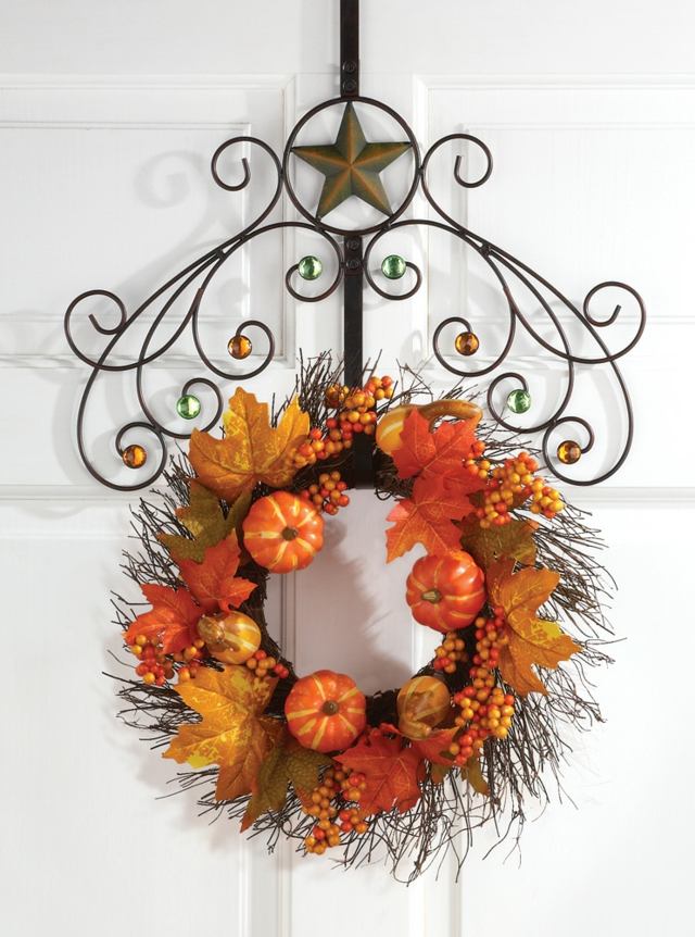 Tekvice a jesenné lístie k dverám Jesenný veniec pre dvere-tekvice-a-listy
