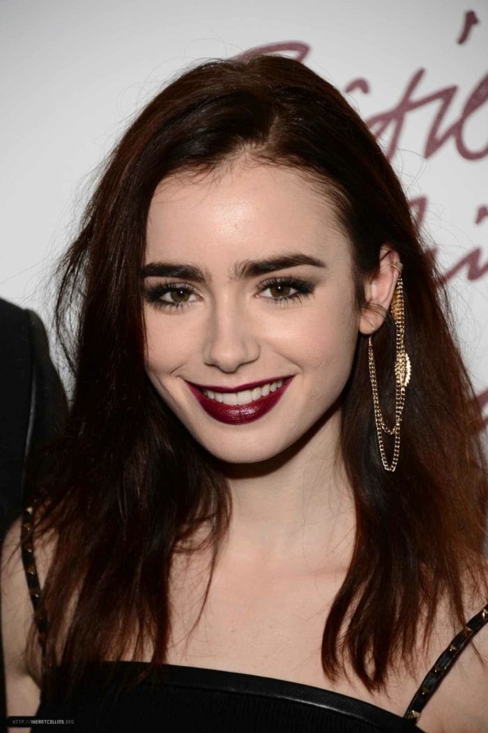 jesenný rúž color-berry-red-lily-collins