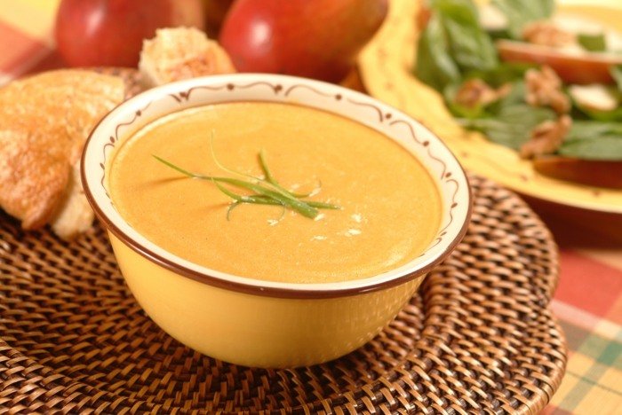 Tekvicová polievka s pórom 6 tekvicová krémová polievka pór krém jesenné jedlo kuchár zber