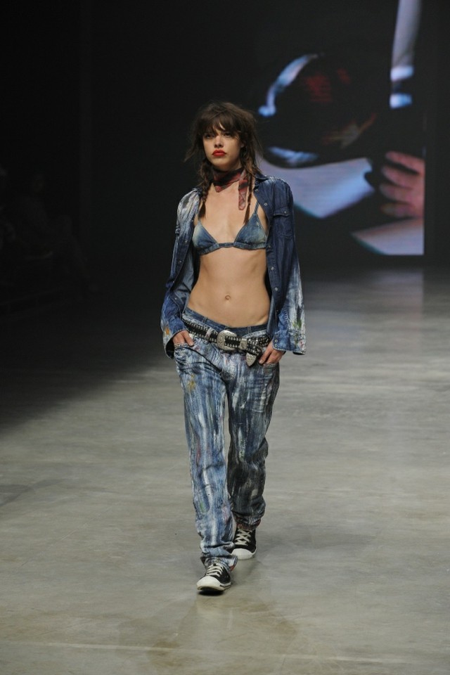 Džínsové ženy jeseň zima 2014 2015 Ženy jeseň zima 2014 2015 Diesel4