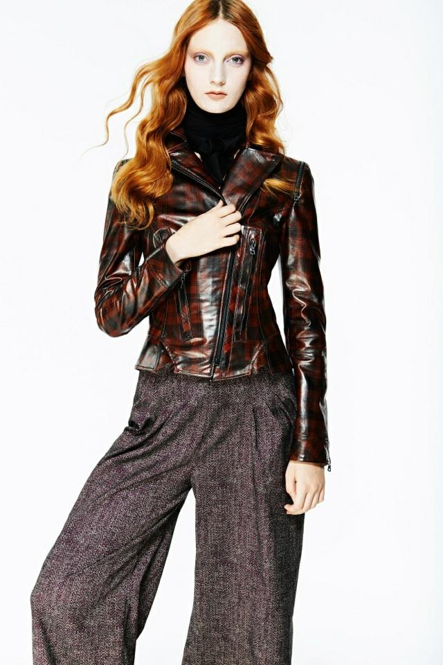 Kožená bunda s kožušinovými maxi nohavicami širokou z vlny a hodvábu od Zaca Zaca Posena jeseň-2014-pripravené-na-nosenie-zac-zac-posen-široké-maxi-nohavice-čierna-kožená bunda