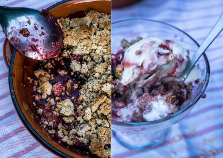 Slivkový dezert v pohári - drobivý koláč upečte iným spôsobom