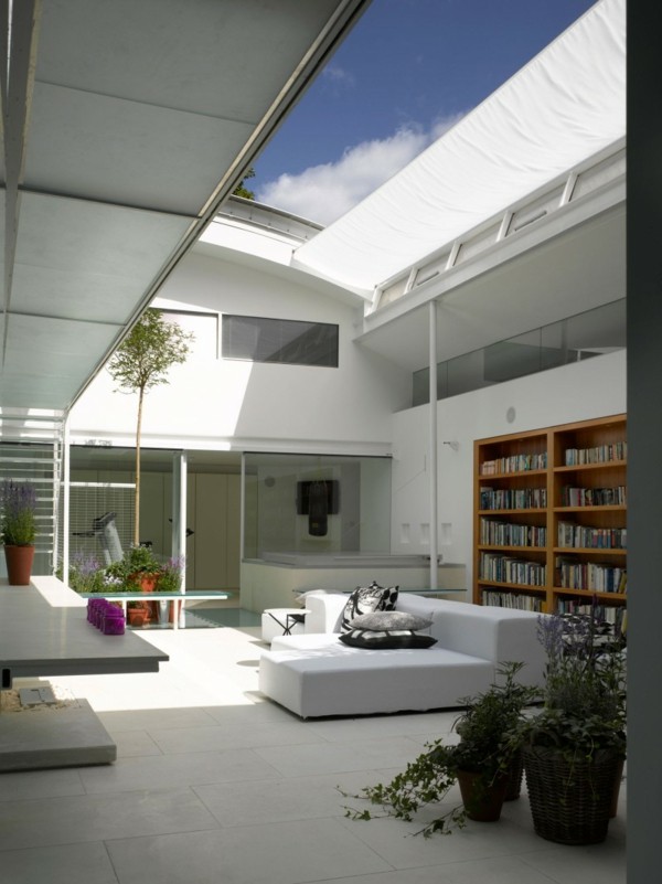 moderný-biely-minimalistický-nábytok