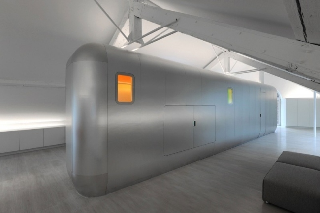 Oddeľovač otvoreného bytu hliníkové kapsuly kovové efekty