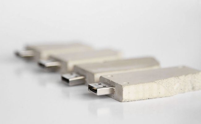 USB fľaša dizajn betónové hi-tech nápady na darčeky kybernetická lúka Kybernetická lúka USB Flasch Design-Beton Hi-Tech-GEGeschenke