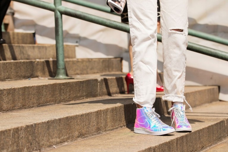 Vysoké tenisky kombinujú model Nike