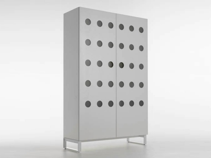 Highboard-biela so základňou-Moony Fullwhite highboard-design-white-base-Moony-Fullwhite