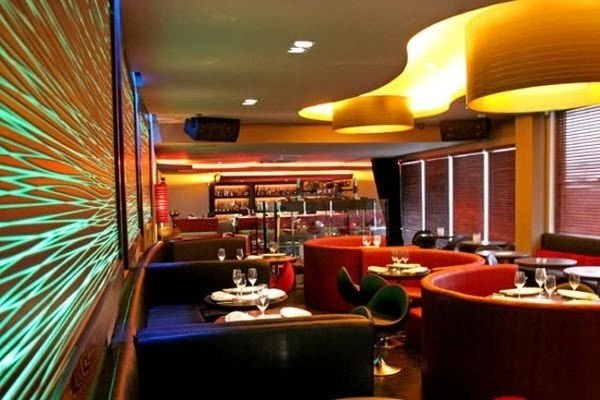 Reštaurácia Maddo-3d dizajn steny s podsvietením