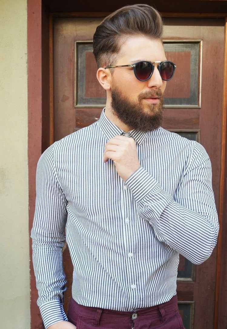 hipster-účes-pompadour-striktný vzhľad