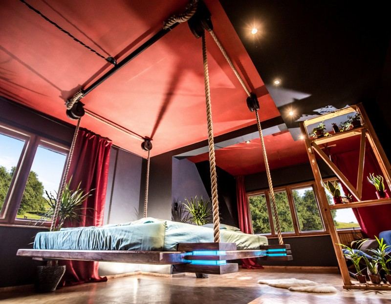 Závesná posteľ-LED osvetlenie-konštrukcia lana-masívne drevo