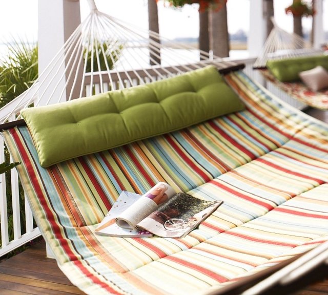 Dizajn prúžkov vankúšov široký pohodlne relaxovať