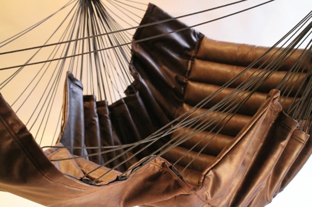 Laná s pohodlnou polohou tela a operadla nôh