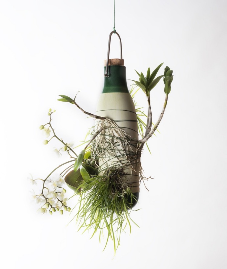 Vázy Epifyt predstavené na Milánskom týždni dizajnu 2015 Závesné kvetináče -epiphytes-Milan-design-týždeň-2015