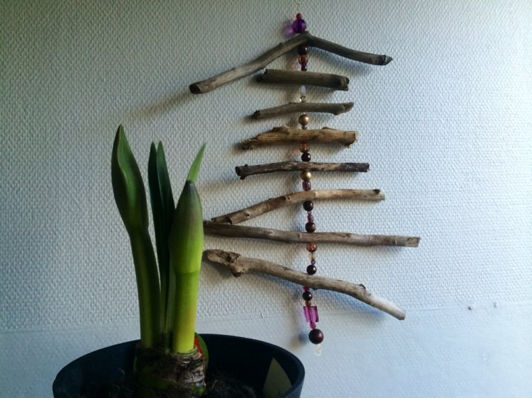 závesný vianočný stromček rustikálne dekoratívne drevo