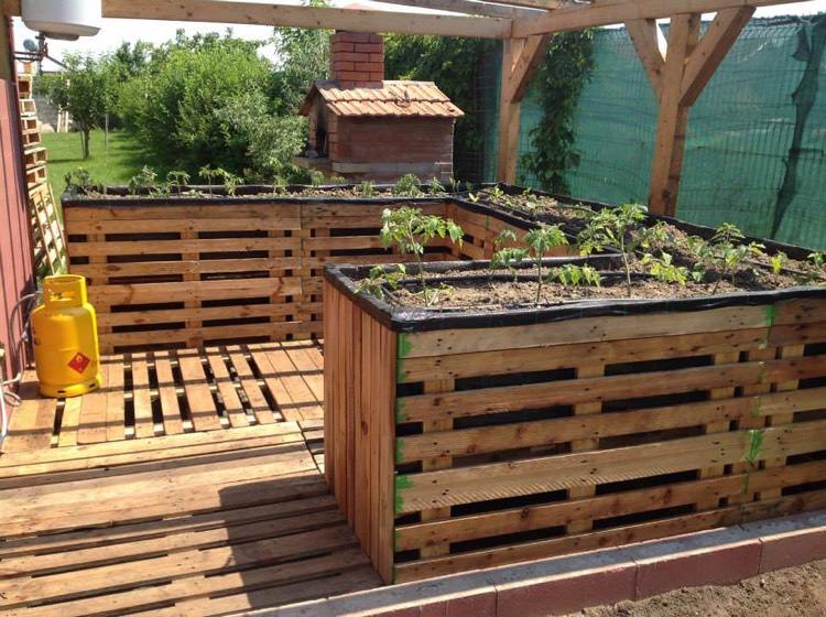 Postavte vyvýšenú posteľ z paliet, záhrady, terasy a podlahy