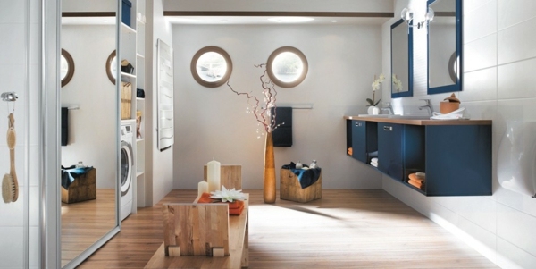 Vysoký lesk kúpeľňového nábytku Mobalpa drevo tmavomodrá Kúpelňový nábytok vo vysokom lesku Mobalpa-drevo-tmavomodrá