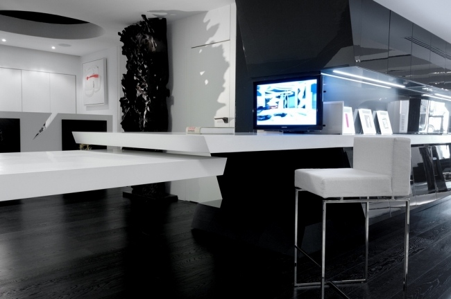 Lakované kuchyne s vysokým leskom a-cero mobalpa čiernobielo