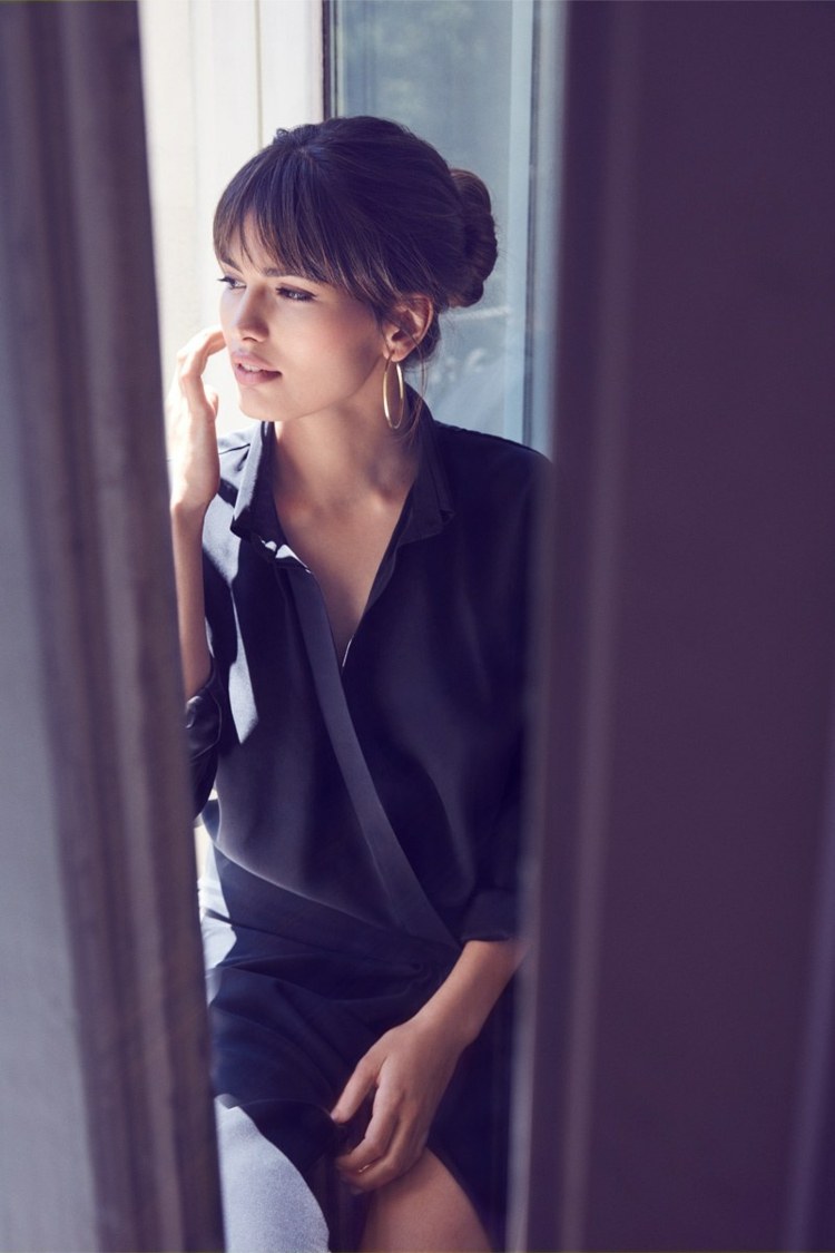 elegantný účes updos drdol jednoduchý