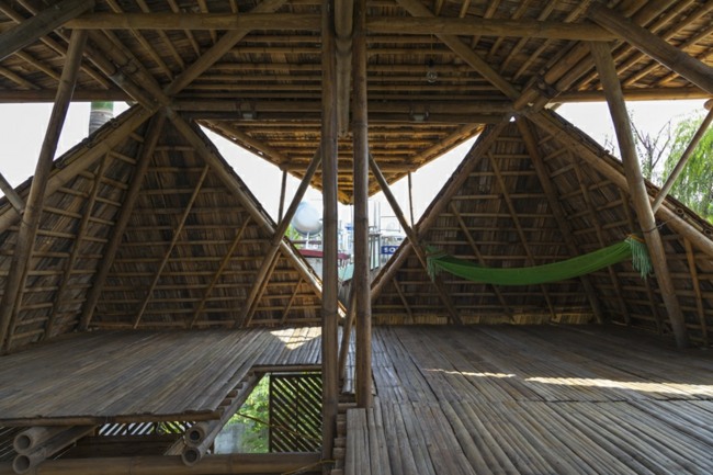 Montovaný dom Vietnam Ázia povodeň Ázijská ochrana pred cunami