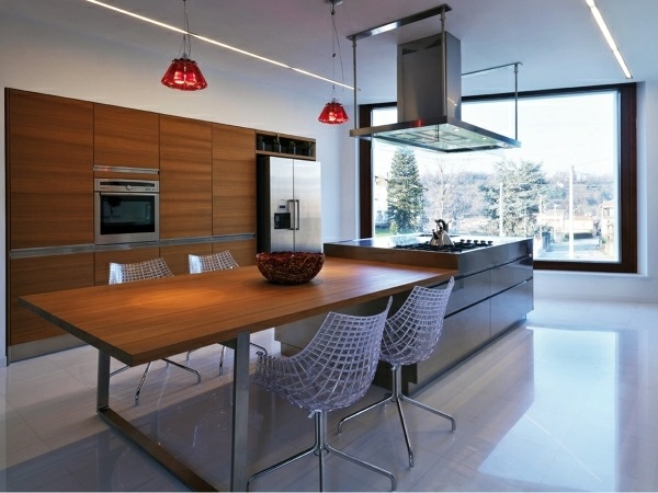 Kuchynská linka kuchynský ostrov jedálenský kút kamenná dlažba