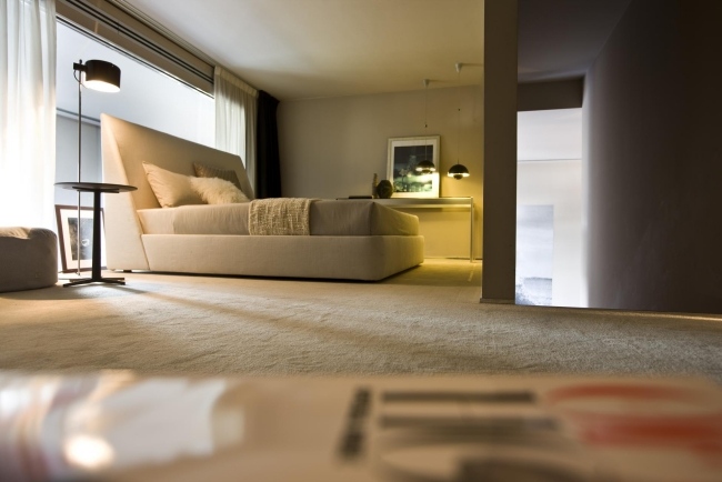 Moderná posteľ Daytona-0 minimalistický úložný priestor s dizajnom zdvíhacieho mechanizmu