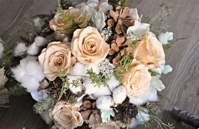 kytica nevesta svetlé farby šampanské biele sušené