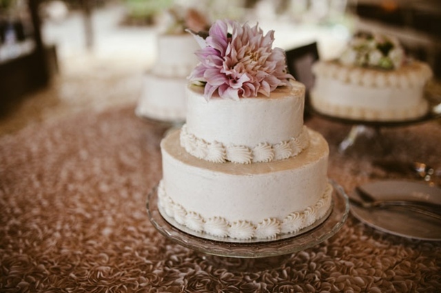 Svadba v štýle stodoly vo vidieckom štýle krásna Krásne zdobené nápady vo vidieckom štýle z stodoly