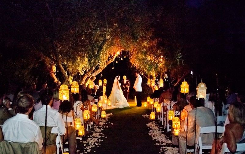 Svadobné dekorácie-nápady-jeseň-lampáš-oženiť-vonku