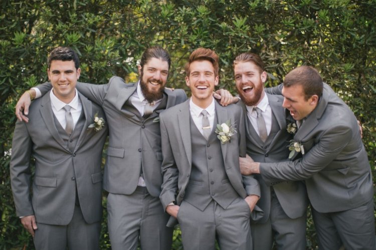 Príroda tvorí dokonalé pozadie pre svadobné fotografie Svadobné fotografie les príroda pozadia nápady svadobné obrázky