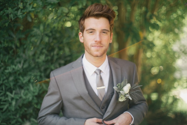 Plánovanie romantickej svadby na jar alebo v lete Svadobné fotografie les krásna lokalita vyberte si pozadie prírody