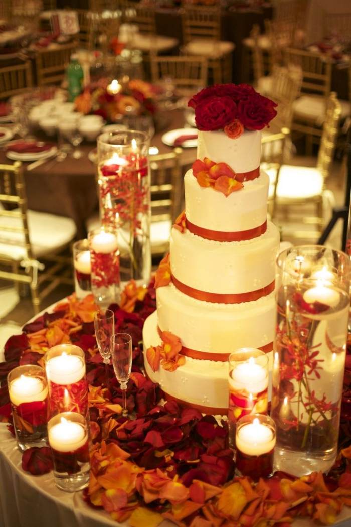 nápady-svadobná torta-jeseň-5-úrovní-biela-meď