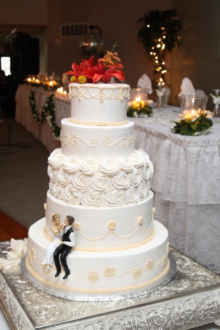 svadobná torta-jeseň-biela-fondán-elegantná
