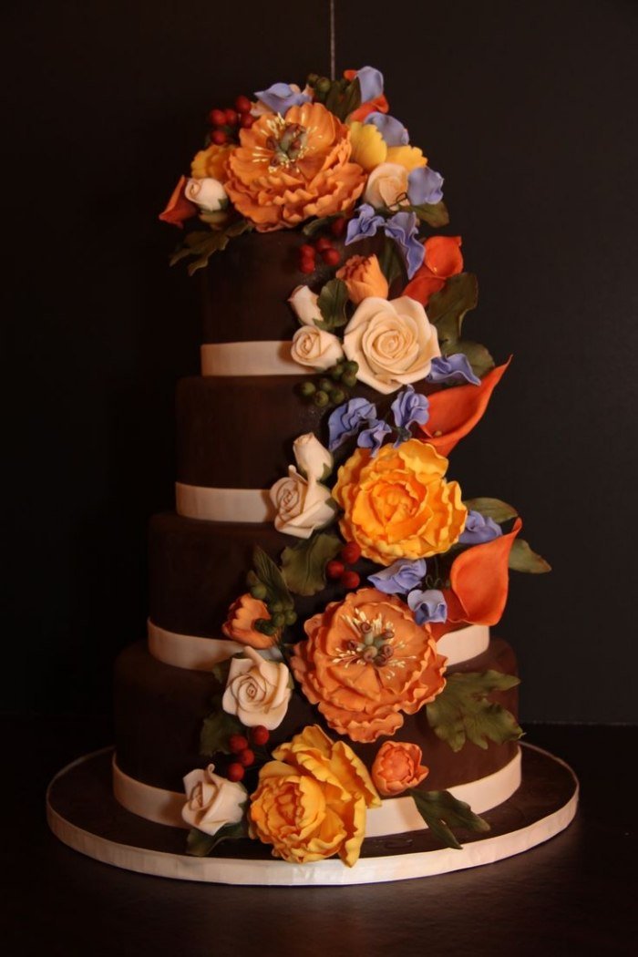 svadobná torta-jesenné kvety-veniec-čokoládová poleva